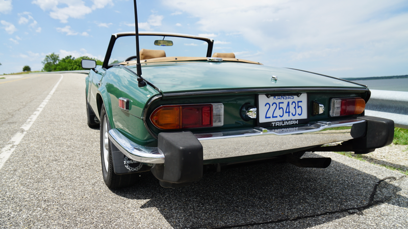 Illustration for article titled Here's What It Takes To Make A Profit On A Non-Running Triumph Spitfire